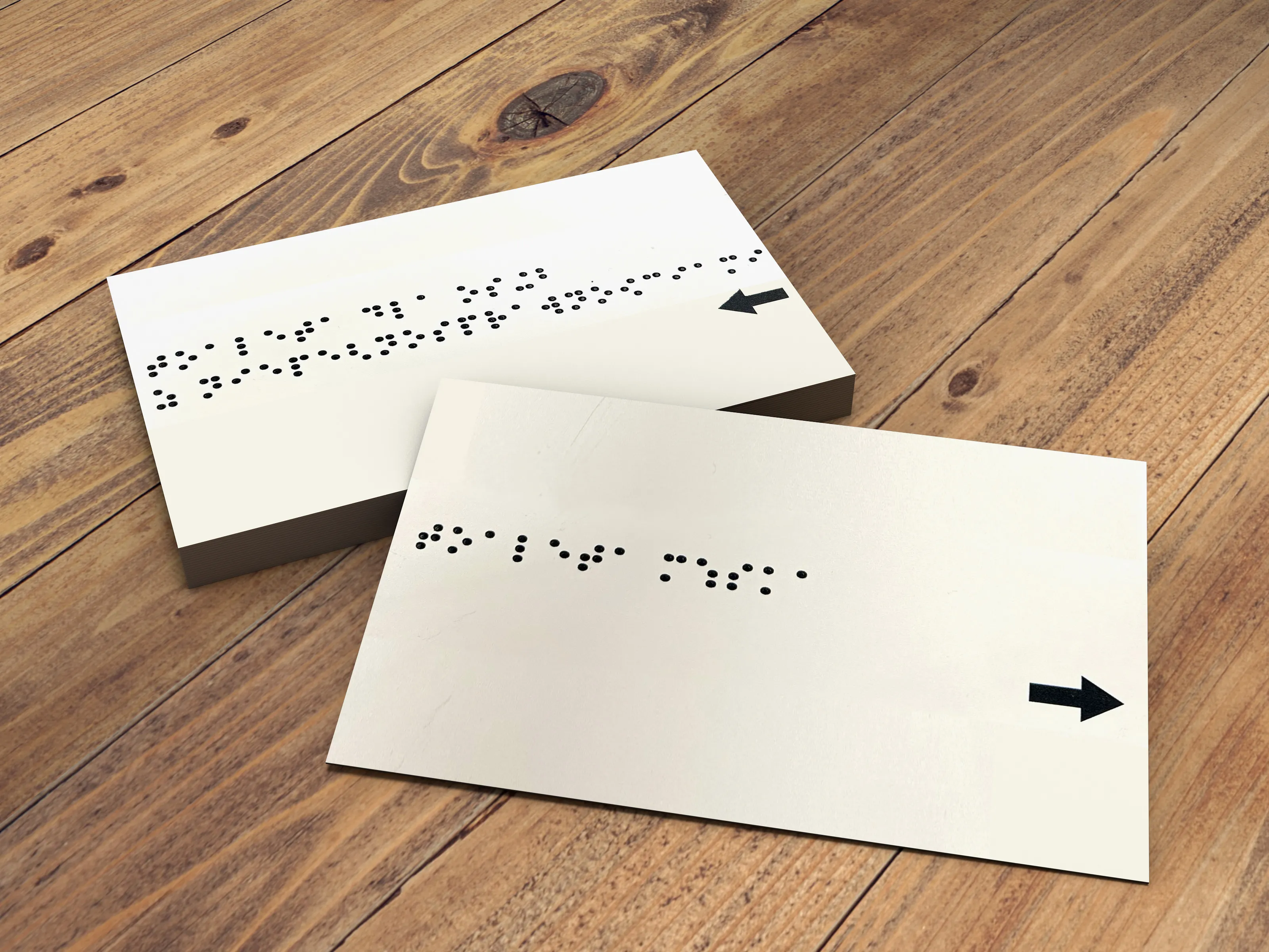 Tabliczki zawierające oznaczenia w alfabecie Braille'a
